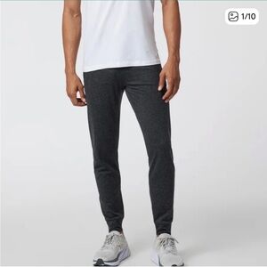 Vuori Ponto Performance Pant 30“‎ Jogger Size L in Charcoal Heather Grey
